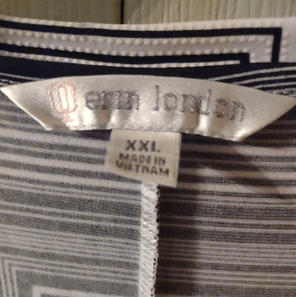 Woman's XXL Black And White Sleeveless Soft Shirt Erin London - Picture 2 of 3